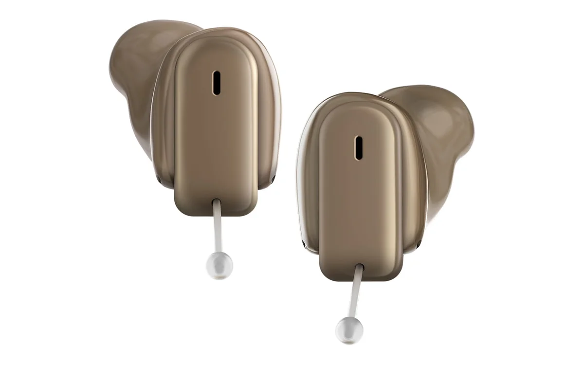 זוג מכשירי שמיעה Signia Insio Charge&Go CIC IX